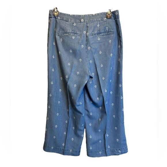 5 for $25🔥LOFT Lyocell Printed Light Wash Jeans Size 8 - Picture 2 of 6